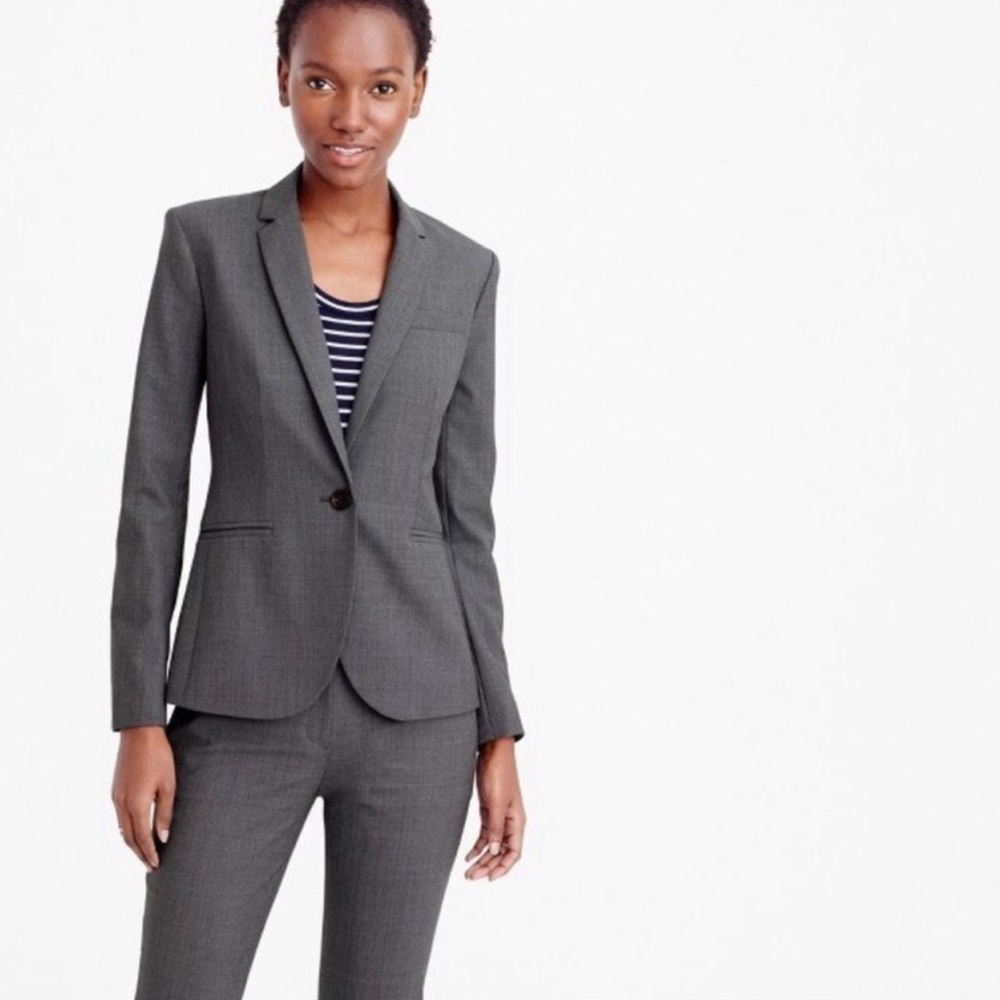 NWT Campbell Suit Set (BLACK)